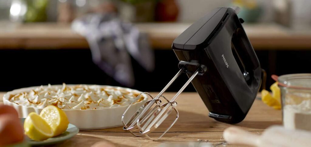Philips lightweight hand mixer 300w 2